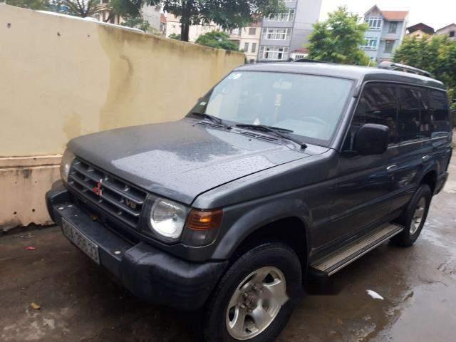 Mitsubishi Pajero   2003 - Bán xe Mitsubishi Pajero sản xuất 2003, màu xám, nhập khẩu nguyên chiếc