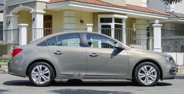 Chevrolet Cruze LT  2017 - Bán Chevrolet Cruze LT đời 2017, nhập khẩu, giá chỉ 460 triệu