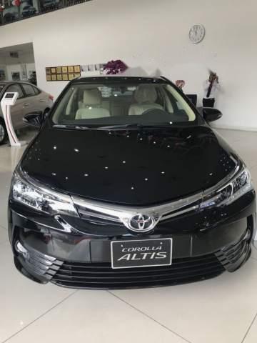 Toyota Corolla 2018 - Cần bán Toyota Corolla 2018, màu đen, 746tr