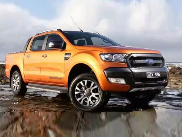 Ford Ranger 4x4 2018 - Cần bán xe Ford Ranger 4x4 năm sản xuất 2018, màu cam, nhập khẩu nguyên chiếc, giá 918tr