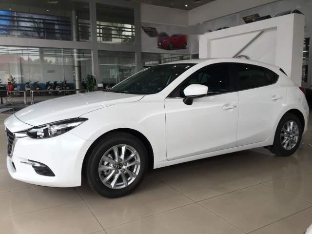 Mazda 3   2018 - Bán Mazda 3 sản xuất 2018, màu trắng, giá tốt