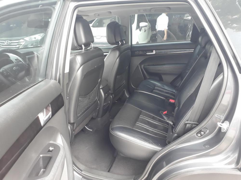 Kia Sorento 2.4 AT 2014 - Bán xe Kia Sorento 2.4 AT 2014, màu xám (ghi), 715 triệu