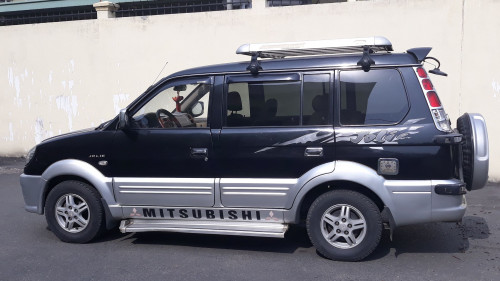 Mitsubishi Jolie   2.0 MT  2004 - Bán Mitsubishi Jolie 2.0 MT năm sản xuất 2004, màu đen, 185 triệu