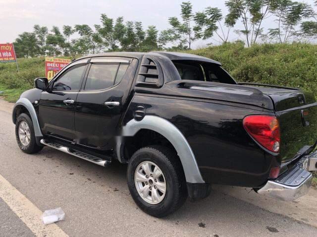 Mitsubishi Triton   2011 - Bán Mitsubishi Triton đời 2011, màu đen, số sàn