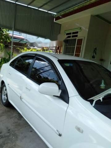 Daewoo Lacetti   2004 - Cần bán lại xe Daewoo Lacetti năm 2004, màu trắng, giá tốt