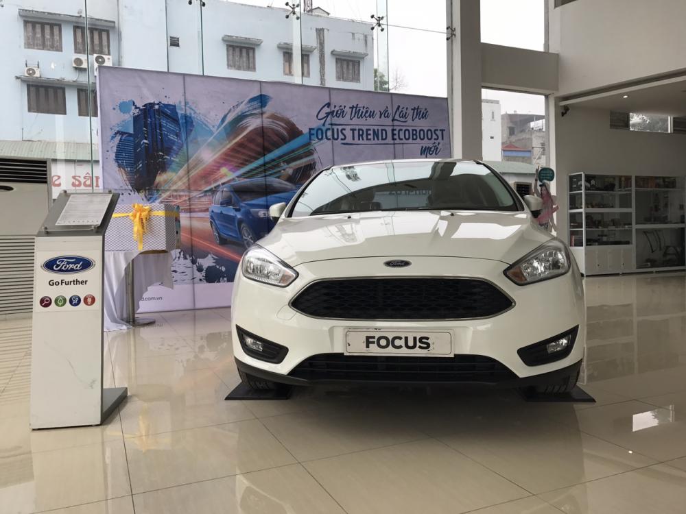 Ford Focus Trend  2018 - Bán xe Ford Focus bản Trend đủ màu - giao ngay. Cam kết tặng gói PK - Bao giá toàn hệ thống