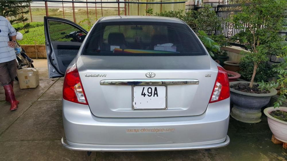 Daewoo Lacetti 1.6 MT 2005 - Bán Daewoo Lacetti, đời 2005, xe gia đình, chất hơn nước cất