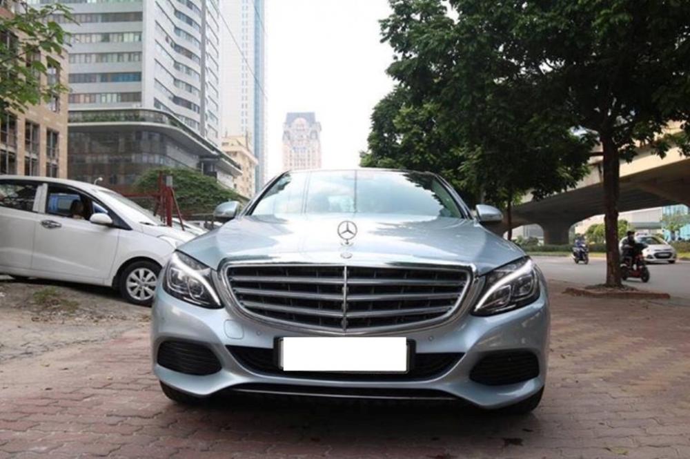 Mercedes-Benz C class C250 Exclusive  2016 - Bán Mercedes C250 Exclusive sản xuất 2016, đăng ký 2017, màu bạc, nội thất đen, biển Hà Nội