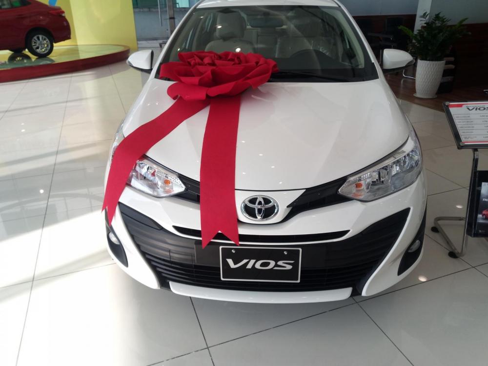 Toyota Vios E 2018 - Bán xe Toyota Vios model 2019, với giá trị khuyến mãi siêu khủng trong tháng 11