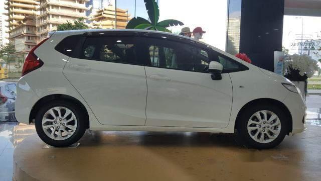 Honda Jazz   V  2018 - Bán xe Honda Jazz V 2018, màu trắng, xe nhập, giá tốt