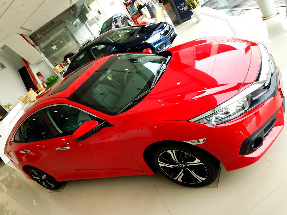 Honda Civic E 2018 - Bán Honda Civic 1.8E 2018, mới 100%, nhận ngay quà tết_LH 0975 999 239