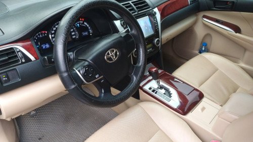 Toyota Camry   2.0E 2013 - Chính chủ bán xe Toyota Camry 2.0E 2013, màu đen