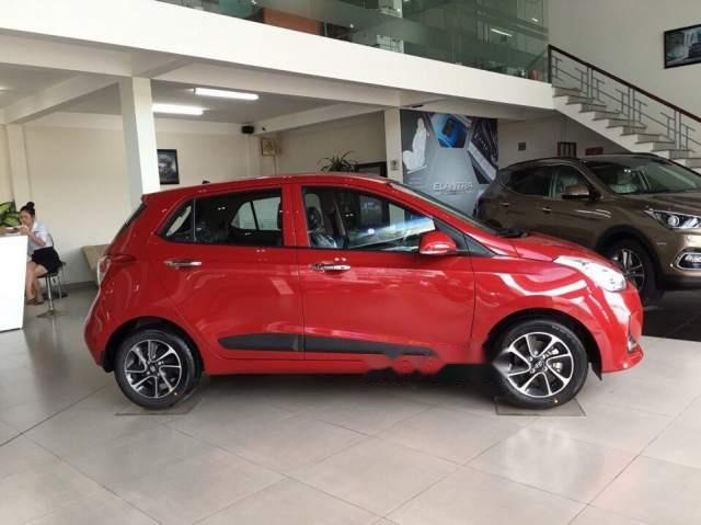 Hyundai Grand i10   1.2 AT 2018 - Bán xe Hyundai Grand i10 1.2 AT đời 2018, màu đỏ