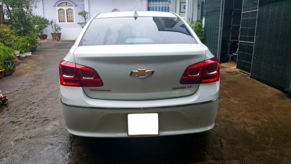 Chevrolet Cruze LT 2017 - Bán Chervolet Cruze 12/2016 - Xe lướt, chính chủ, còn bảo hành và dư dùng