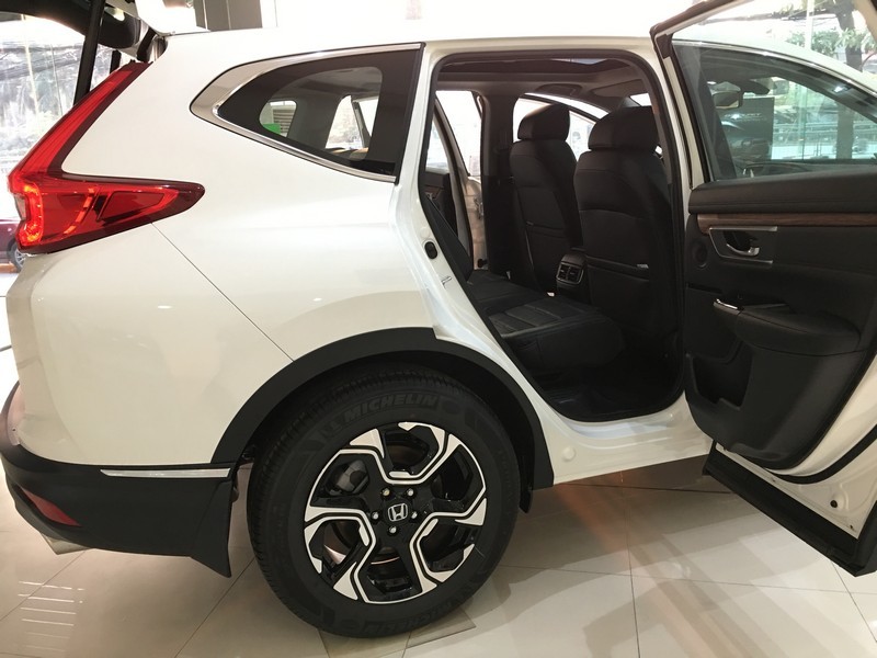 Honda CR V 2018 - Bán Honda CR-V đời 2018 đủ màu giá cạnh tranh, nhiều ưu đãi, giao xe ngay. Đặt lịch ngay hôm nay: 0949.89.0848