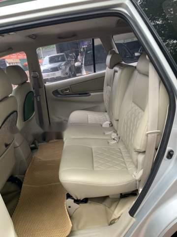 Toyota Innova   2014 - Bán Toyota Innova đời 2014, màu bạc, 555tr