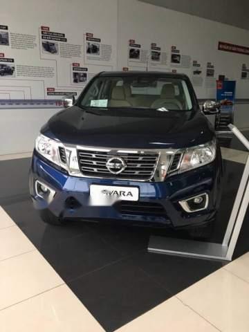 Nissan Navara 2018 - Cần bán Nissan Navara sản xuất 2018, màu xanh lam, nhập khẩu nguyên chiếc, giá tốt