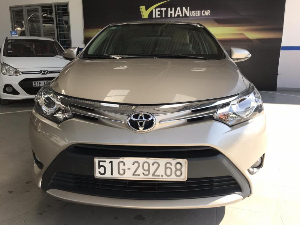 Toyota Vios 1.5G (CVT) 2017 - Bán Toyota Vios G 1.5AT màu vàng cát, số tự động, sản xuất 2017, biển Sài Gòn mới 99%