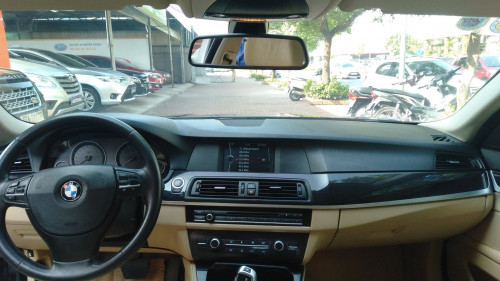 BMW 5 Series 523i 2011 - Bán BMW 5 Series 523i sản xuất năm 2011, màu đen