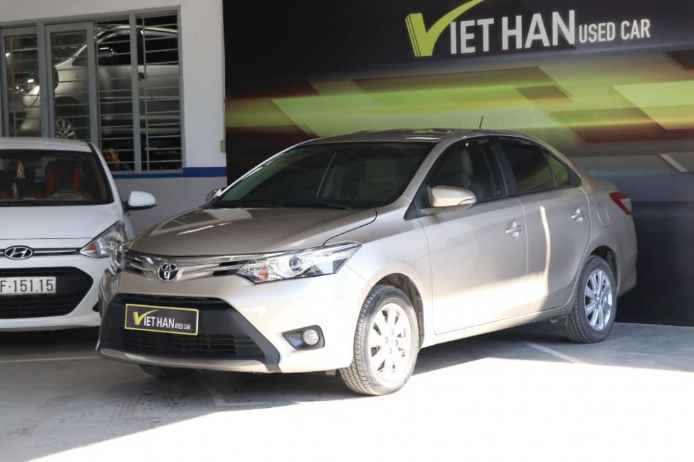 Toyota Vios G 1.5AT 2017 - Cần bán Toyota Vios G 1.5AT sản xuất năm 2017, màu vàng cát