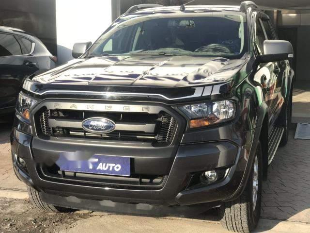 Ford Ranger  XLS 4X2 AT 2018 - Bán xe Ford Ranger XLS 4X2 AT năm 2018, màu đen, xe nhập