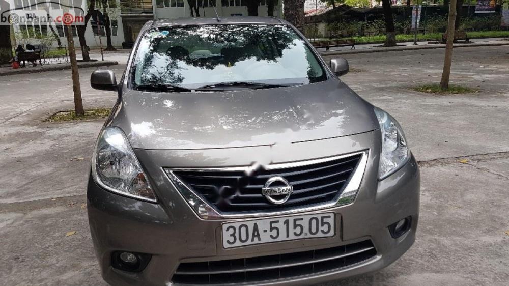 Nissan Sunny XV 2015 - Bán ô tô Nissan Sunny XV sản xuất 2015, màu xám  