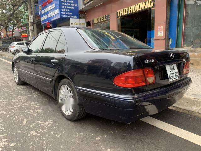 Mercedes-Benz E class E240 1998 - Cần bán Mercedes E240 đời 1998, nhập khẩu số tự động