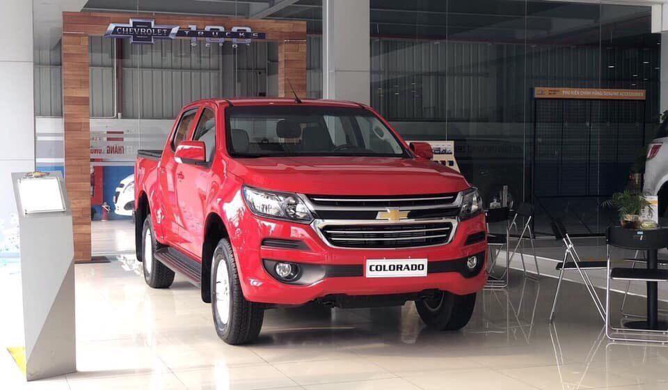 Chevrolet Colorado 2.5L 4X2 LT 2018 - Bán Chevrolet Colorado 2.5L 4X2 LT đời 2018, màu đỏ, nhập khẩu nguyên chiếc