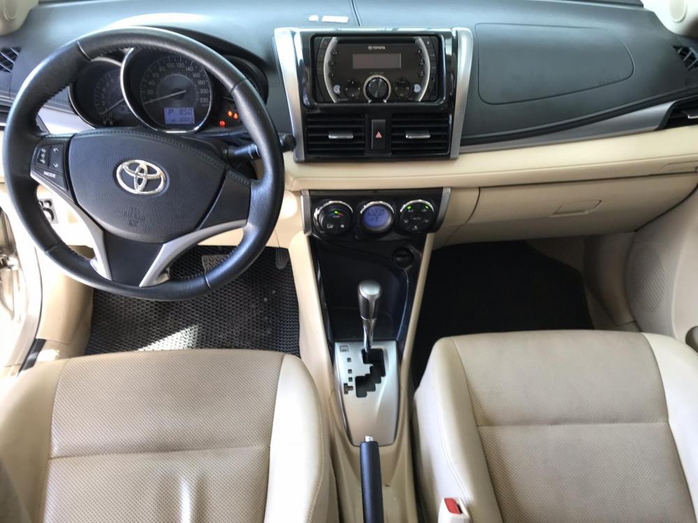 Toyota Vios 1.5G (CVT) 2017 - Bán Toyota Vios G 1.5AT màu vàng cát, số tự động, sản xuất 2017, biển Sài Gòn mới 99%