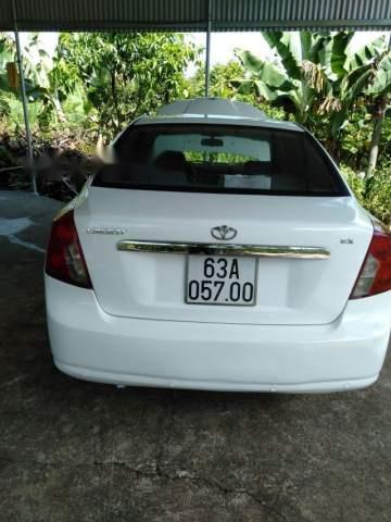 Daewoo Lacetti   2004 - Cần bán lại xe Daewoo Lacetti năm 2004, màu trắng, giá tốt