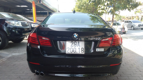 BMW 5 Series 523i 2011 - Bán BMW 5 Series 523i sản xuất năm 2011, màu đen