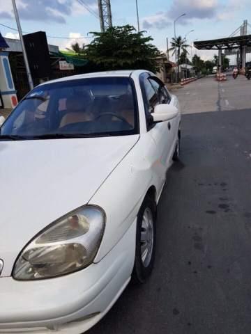 Daewoo Nubira   2004 - Bán Daewoo Nubira sản xuất năm 2004, màu trắng, 89tr