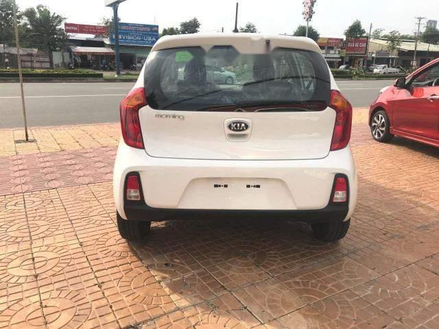 Kia Morning  1.25 EX MT 2018 - Bán xe Kia Morning 1.25 EX MT sản xuất năm 2018, màu trắng, giá tốt