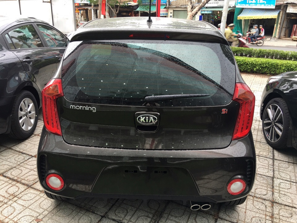 Kia Morning AT 2018 - Bán xe du lịch Kia Morning Si AT 2018 mới 100%