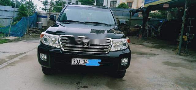 Toyota Land Cruiser 2014 - Bán xe Toyota Land Cruiser năm sản xuất 2014, màu đen, nhập khẩu nguyên chiếc