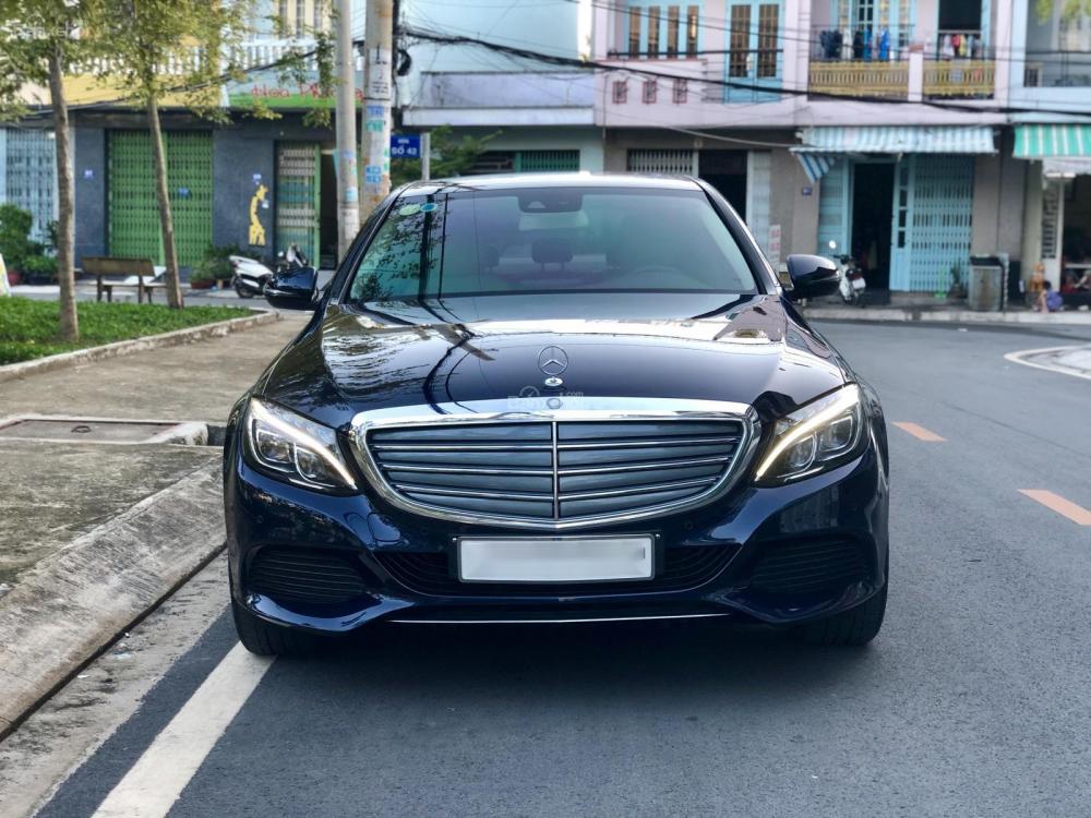 Mercedes-Benz C class C250 Exclusive  2016 - Bán Mercedes C250 năm sản xuất 2016, màu xanh lam