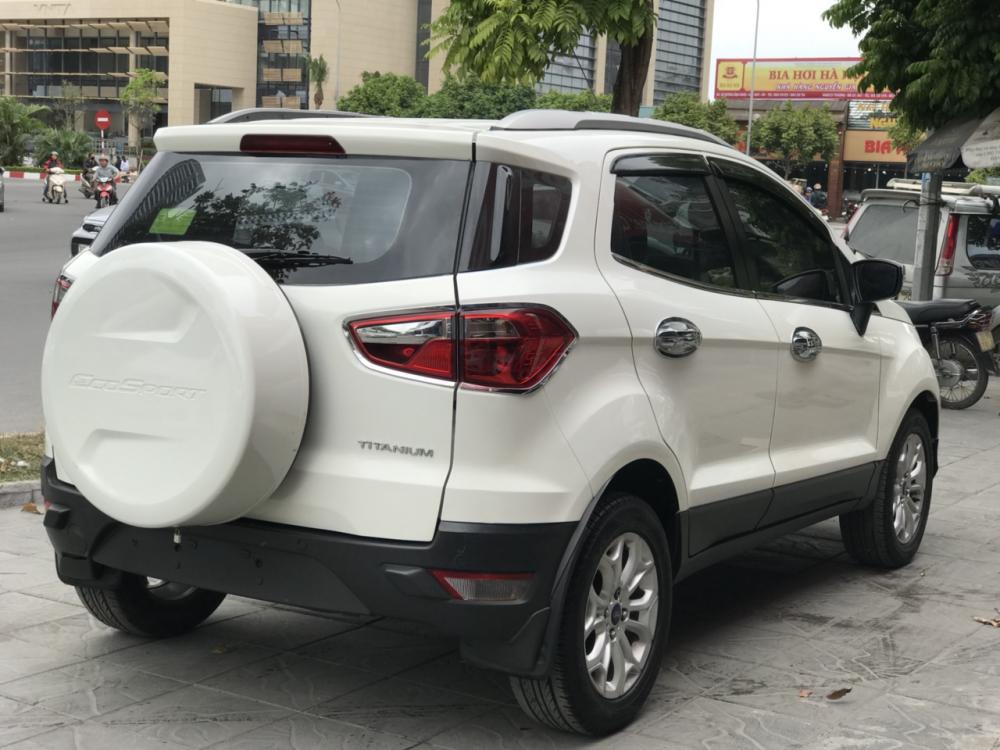 Ford EcoSport 2016 - Cần bán lại xe Ford EcoSport 2016, màu trắng, giá chỉ 565 triệu