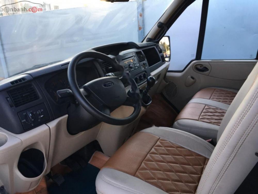 Ford Transit 2015 - Cần bán gấp Ford Transit sản xuất năm 2015, màu bạc xe gia đình, giá tốt