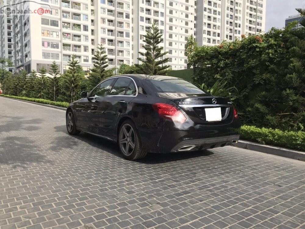 Mercedes-Benz C class C300 AMG 2016 - Cần bán Mercedes C300 AMG đời 2016, màu đen chính chủ