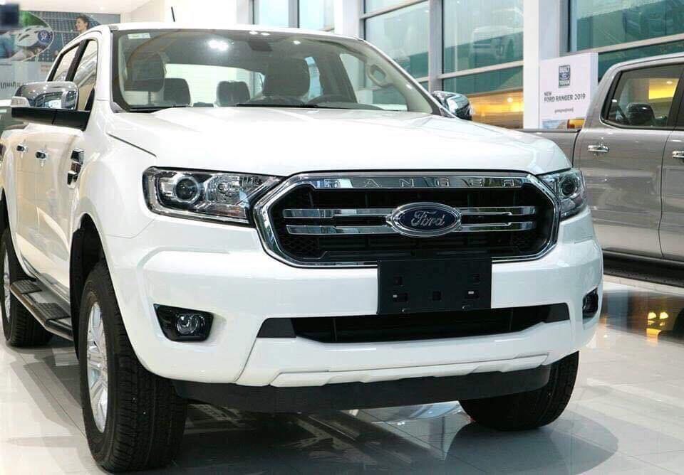 Ford Ranger XLT 2018 - Bán xe Ford Ranger XLT sản xuất năm 2018, màu trắng, nhập khẩu Thái Lan, giá tốt