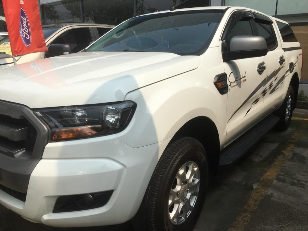 Ford Ranger 2016 - Bán xe Ford Ranger sản xuất 2016, màu trắng, xe nhập số sàn