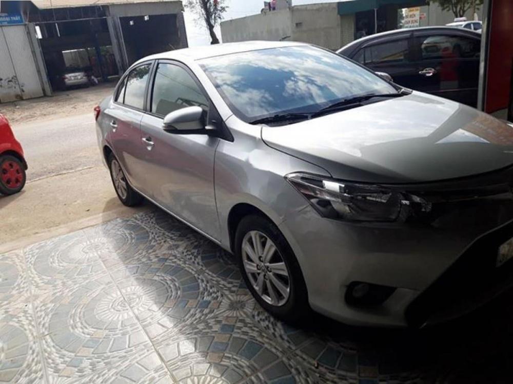 Toyota Vios 2015 - Bán Toyota Vios 2015, màu bạc, giá 432tr