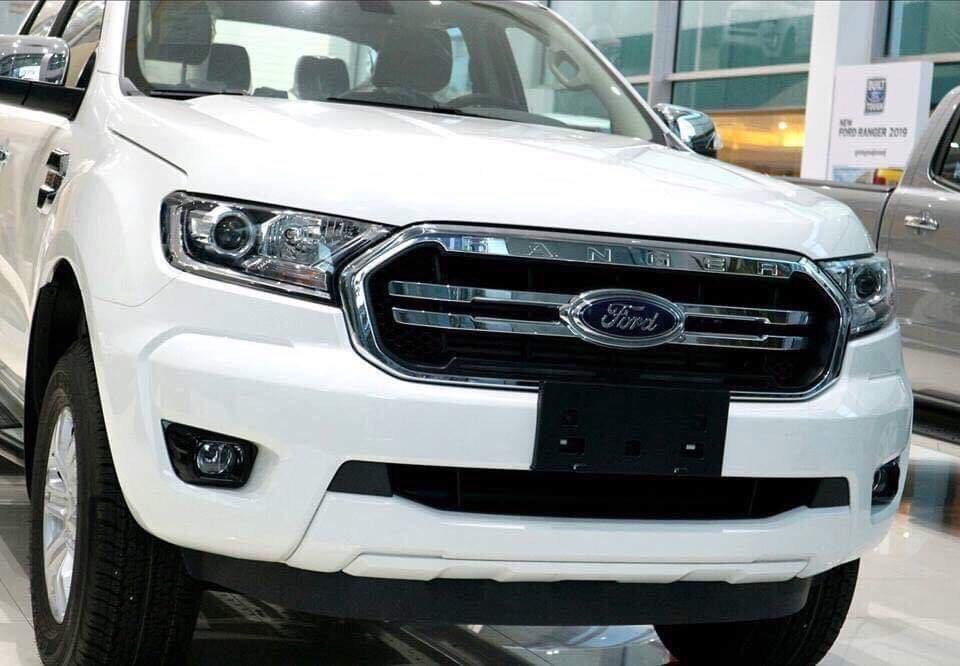 Ford Ranger XLT 2018 - Bán xe Ford Ranger XLT sản xuất năm 2018, màu trắng, nhập khẩu Thái Lan, giá tốt