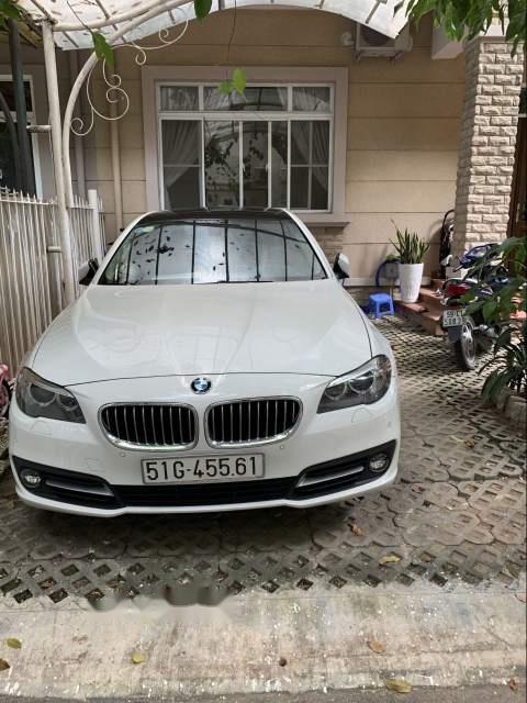 BMW 5 Series  520i 2016 - Bán xe BMW 5 Series 520i đời 2016, màu trắng