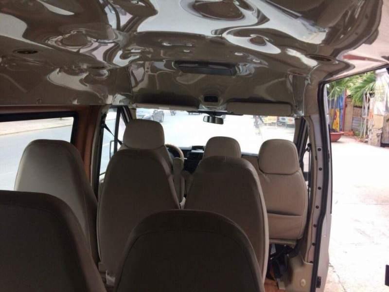 Ford Transit 2015 - Cần bán Ford Transit năm 2015, màu bạc, 565tr