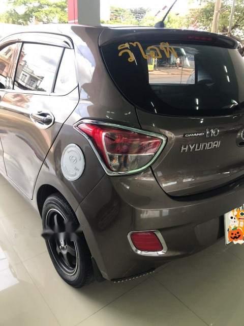 Hyundai Grand i10 2015 - Bán xe Hyundai Grand i10 năm 2015, màu nâu