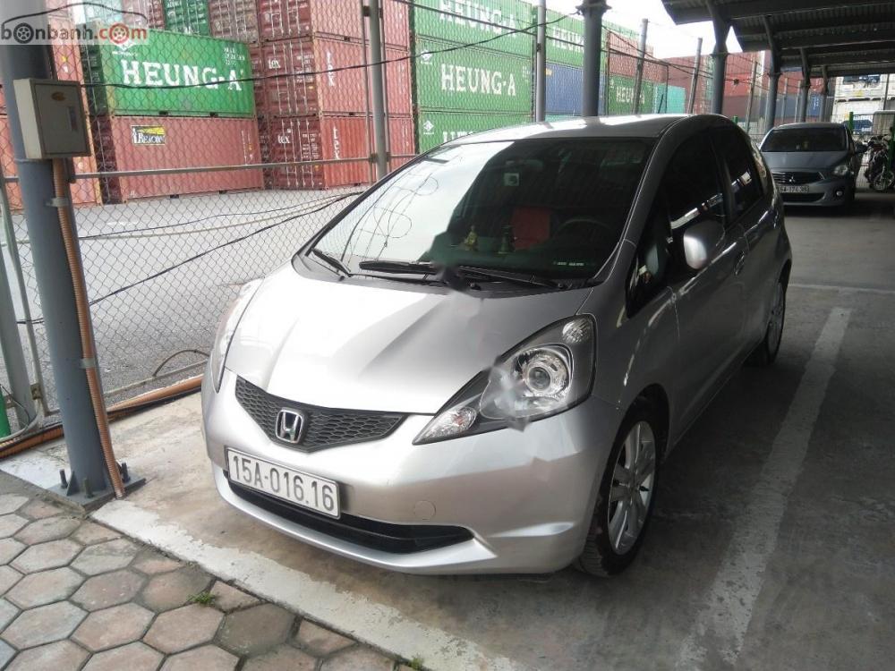 Honda FIT 2009 - Cần bán xe Honda FIT sản xuất năm 2009, màu bạc, nhập khẩu nguyên chiếc chính chủ