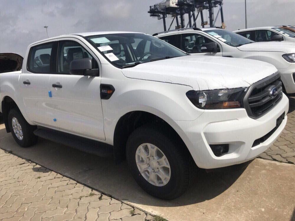 Ford Ranger 2.2 AT 4x2 2018 - Ranger XLS AT sx 2018 trắng hot nhất thị trường, giao ngay. Hotline: 096.345.5529