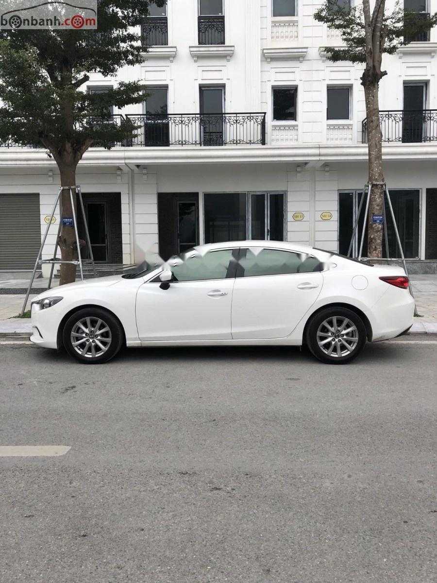 Mazda 6 2.0 AT 2014 - Cần bán lại xe Mazda 6 2.0 AT năm sản xuất 2014, màu trắng, nhập khẩu