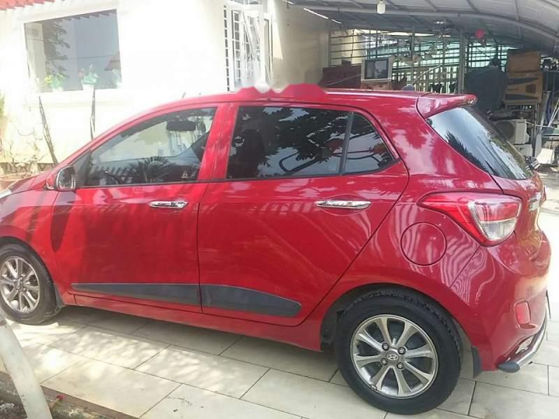 Hyundai Grand i10  AT 1.2L 2015 - Cần bán xe Hyundai Grand i10 AT 1.2L năm sản xuất 2015, màu đỏ, nhập khẩu